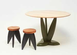 363TW_4_TulipTableAndStools