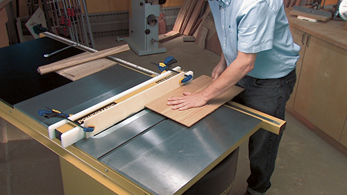 Cutting rabbet in nightstand side panels