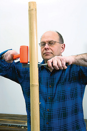 Splitting bamboo cane for fishing rod construction
