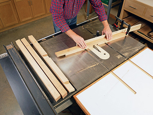 Cutting rabbets in Adirondack table for joining