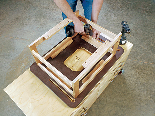 Installing router table tabletop to frame for tool cart