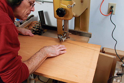 Cutting curved tabletop out at drill press