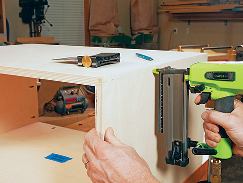 Using brad nails to secure coffee table carcass joinery