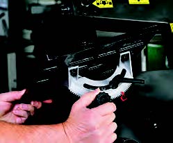 The 9" Central Machinery 96980 band saw sports a nice cast-iron table that mounts t the frame via a handy geared trunnion assembly.