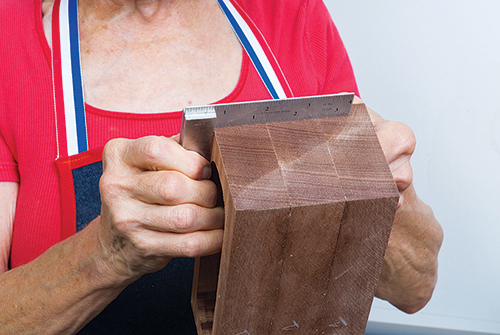 Checking squareness of caddy box sides