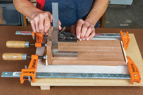 Testing angle of caddy box base