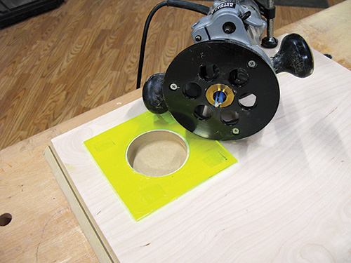 Open view of the wireless charger mounting hole