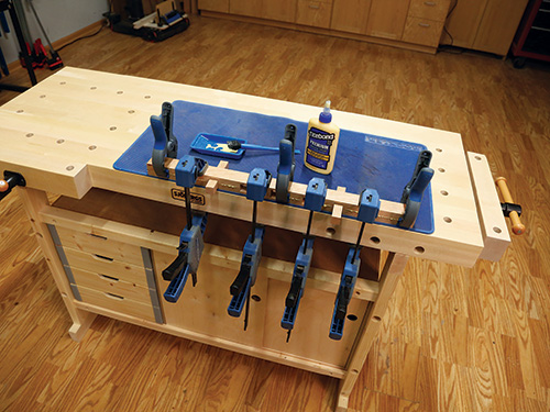Gluing rail blanks together for dog kennel