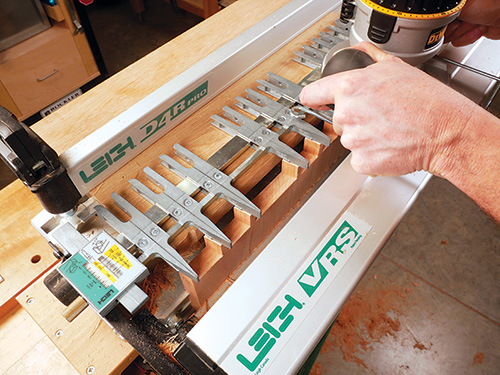 Adjusting the dovetail pins on Leigh VRS jig