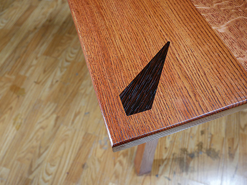 Cloud lift table corner diamond inlay