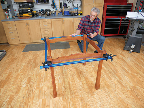 Gluing and clamping cloud lift dining table carcass