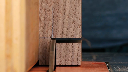 Cutting rabbets for drawer fronts