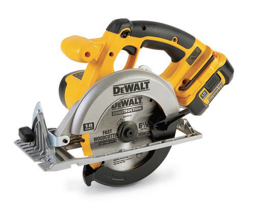 DeWalt-DCS390L-Saw-1