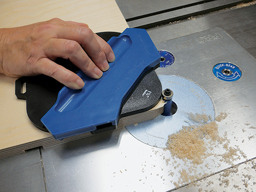 Routing corner with radius routing template