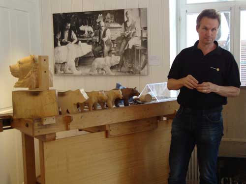 Flavius Jobin and carving samples