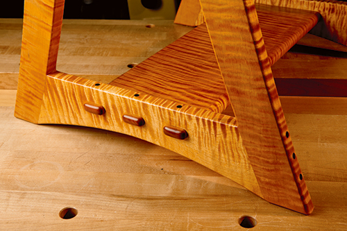 Dowels for decoration and securing mirror base