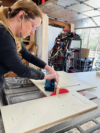 Using miter fence to cut thirty degree angles