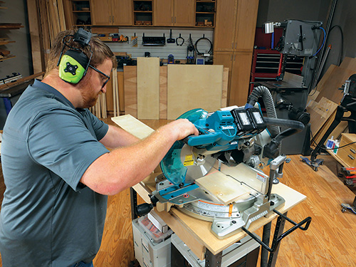 Cutting down maple lumber for Murphy bed