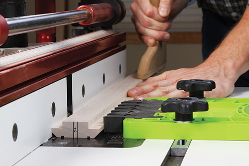 Cutting inlay groove