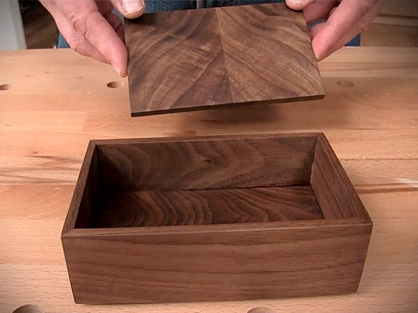 PROJECT: Making a Small Gift Box