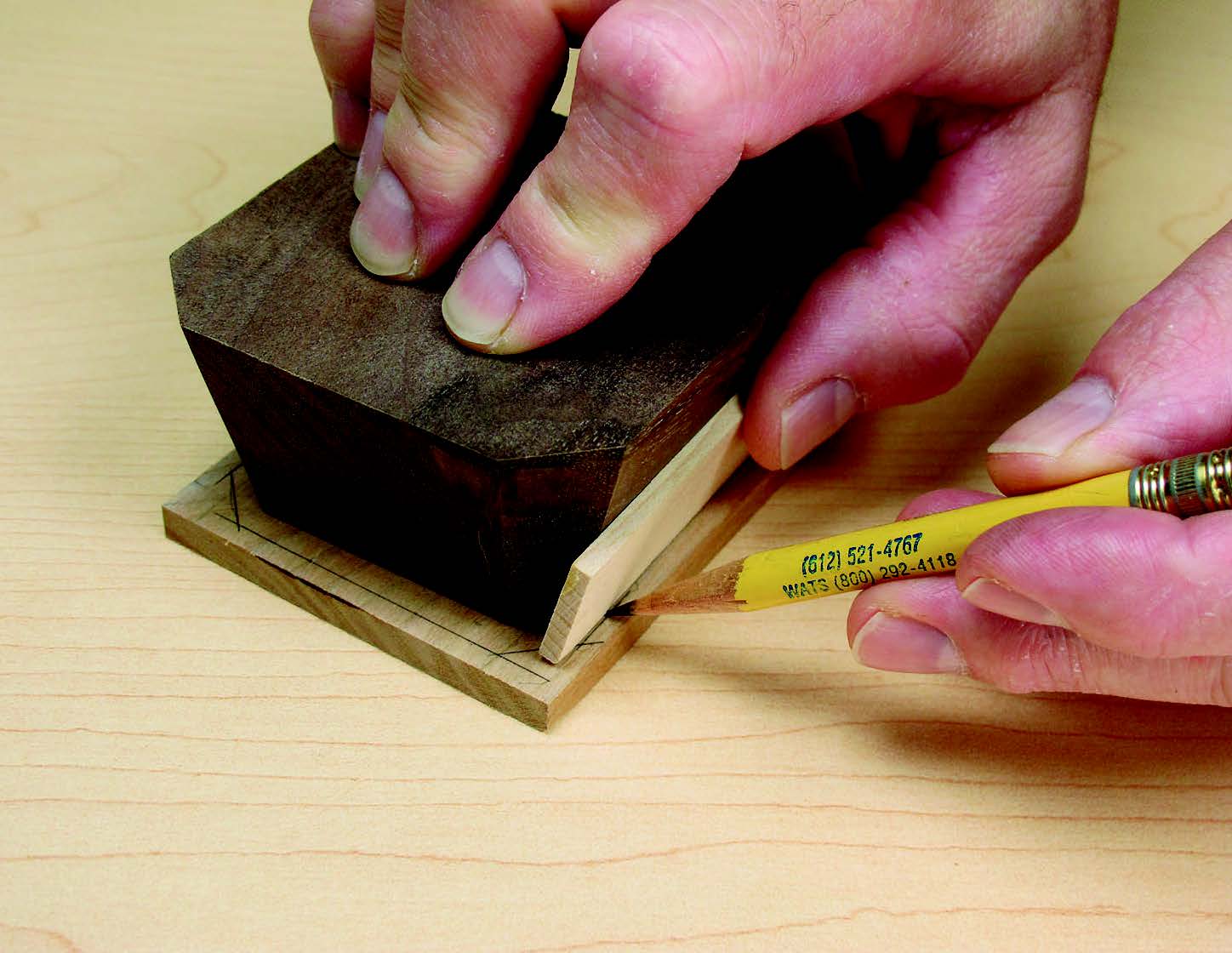 Marking keepsake box lid cut lines