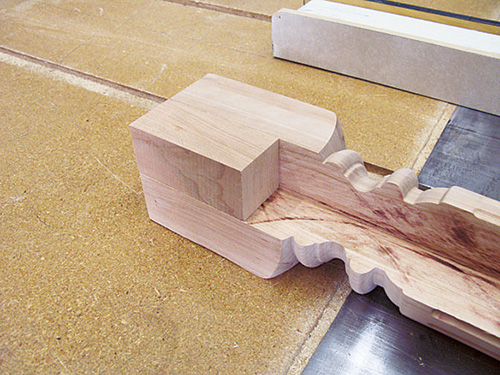 Support block used to fill kitchen island leg wedge