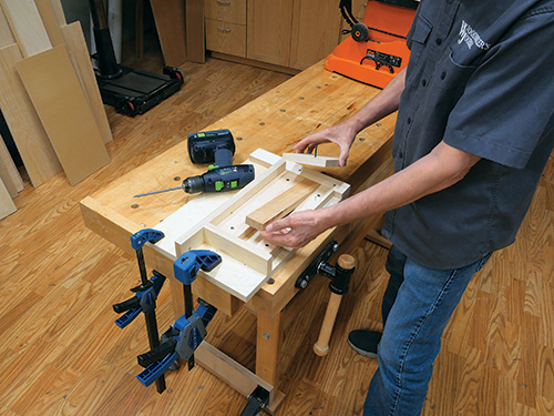 Placing spurtle blank in jig