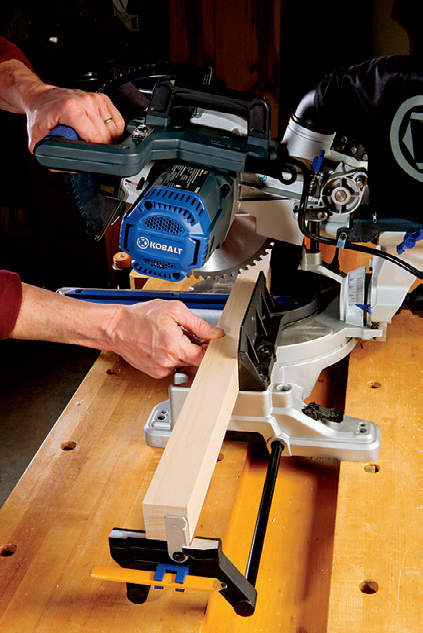 Pull-out extensions expand left or right table capacity to help support long workpieces.