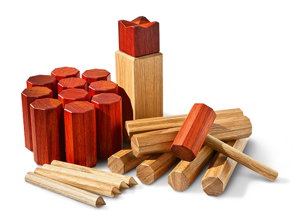 Kubb lawn game pieces