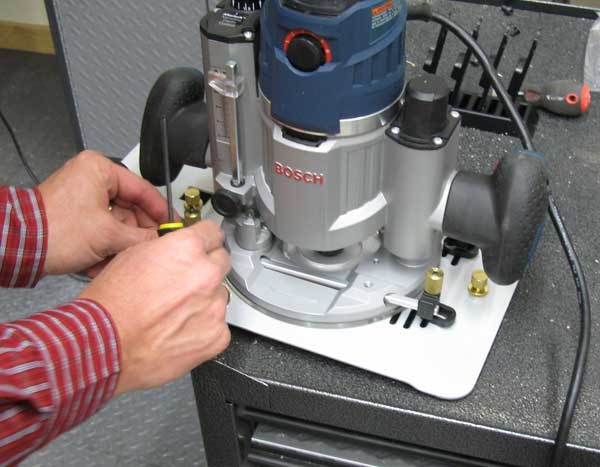 Leigh2 The initial setup of the Super FMT Jig is a bit time-consuming. After that, it just takes seconds to get started.