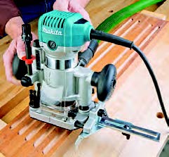 An edge guide comes standard with the RT0700CX3’s plethora of base options and extras.