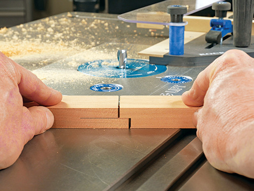 Test fitting frame half lap joinery