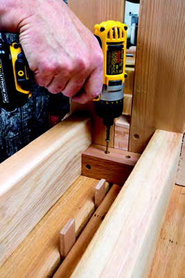 Attaching cedar benchtop to bottom cleat