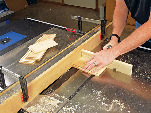 Cutting nesting table drawer side dado