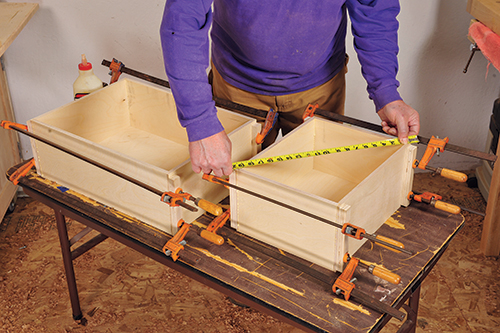 Measuring diagonals for drawer box