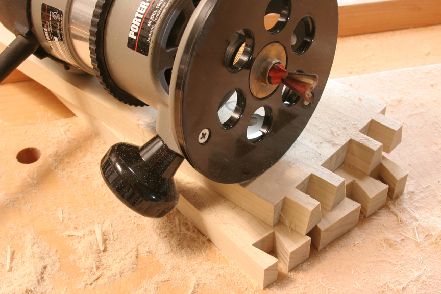 PC690 ROUTER Sometimes the first tool you reach for points out an instinctive favorite. One of mine is Porter-Cable's 690 router.