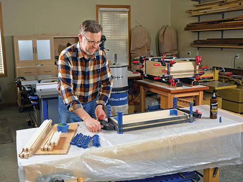 Clamping tool cabinet framework with cauls