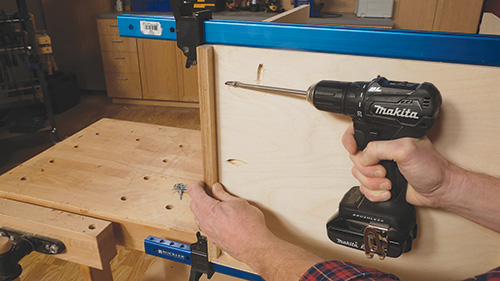 Joining cabinet panels with pocket screws