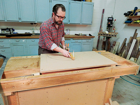 Drawing door cuts in vanity side panel