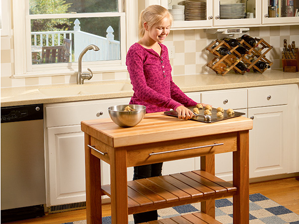 PROJECT: Rolling Kitchen Island