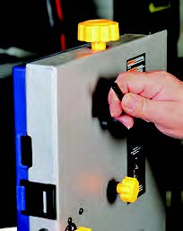 One feature the Ryobi BS903 shares with similar-looking 9" models is its blade tension release lever.