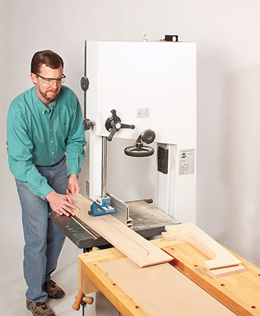 Miter cutting dresser base