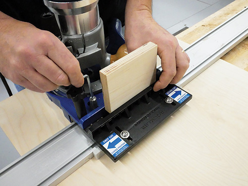 Setting dado plate fence to open