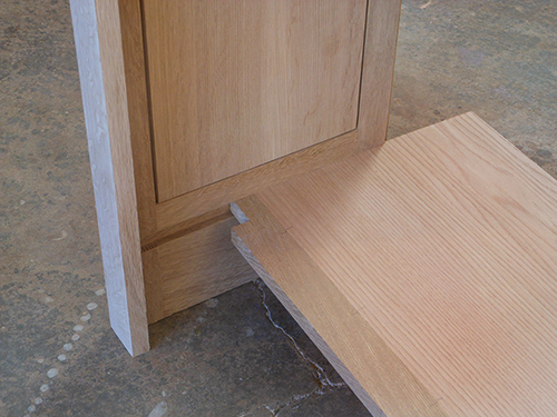 Test fitting lower shelf in spade bookcase