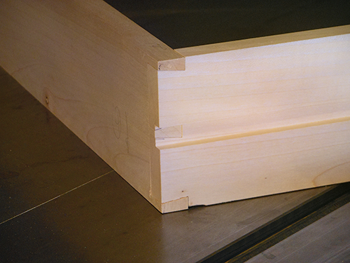 Side view of drawer runner for bookcase drawer