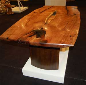 TWDivingBirdMesquiteTable