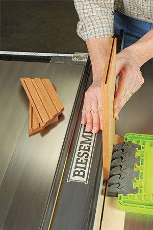 Cutting slot for installing aluminum plate in tabletop fire pit