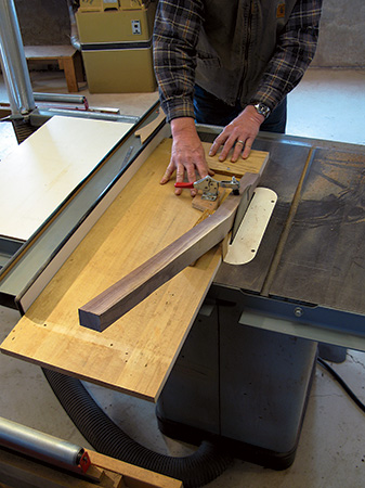Clamping leg to plywood jig for tapering