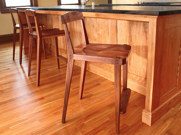 PROJECT: Tall Kitchen Chair