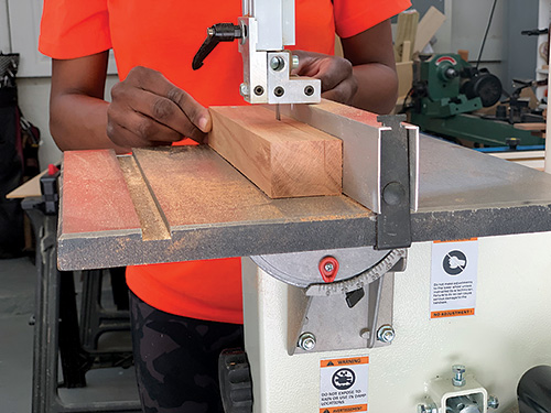 Cutting frame parts for tiered plant stand